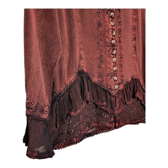 Devi Funky Red/Black Gothic Shirt. One Size Fits Most. Made in India - Picture 3 of 7